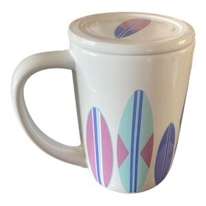 DAVIDsTEA Nordic mug with lid. *retired design* Surfboards & sharks
